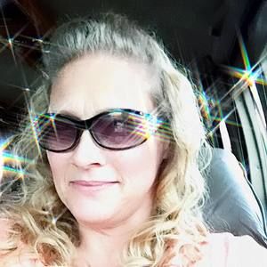 Meet your Posher, Brandie